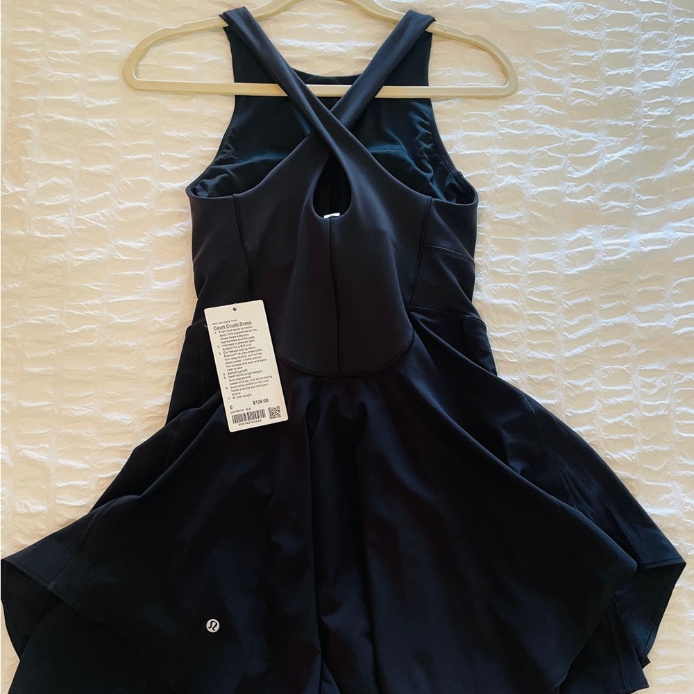 NWT Lululemon dress. Size 6